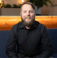 Jake Dean Email & Phone Number
