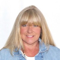 Roxanne Green Email & Phone Number