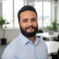 D-Talk Employee Hamza B.'s profile photo