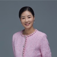 Julia Han Email & Phone Number