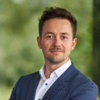 Moritz Stober Email