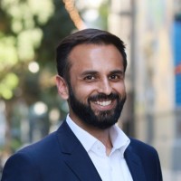 Lewis & Llewellyn LLP Employee Nitesh Daryanani's profile photo