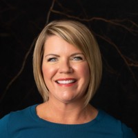 Lindsey Smith Email & Phone Number