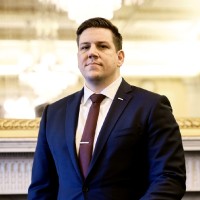 Simon Coon Email & Phone Number
