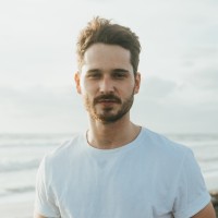 Email e telefono di Louis Fouché