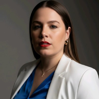 Liliana Hernández Email
