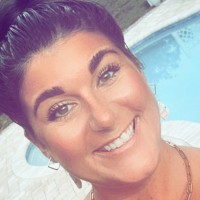 Hawthorne Global Aviation Services Employee Kate Livingston's profile photo