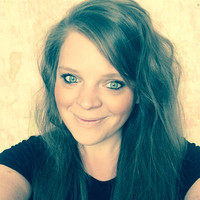 AVAL Group Employee Karen Day's profile photo