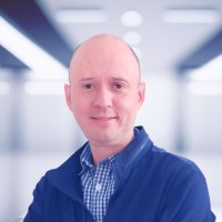 Mauricio Llanos Serna Email