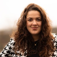 Emma Bouterse Email