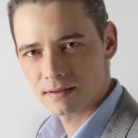 Andreas Raderer Email