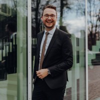 Lorenz Hameister Email