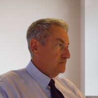 Phillip Armstrong E-Mail & Telefonnummer