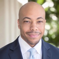 Kirkland & Ellis Employee Derrick Clark's profile photo
