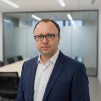 AIEP Employee Hugo Bravo's profile photo