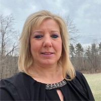 Quaker Color Employee Terri Pasternak's profile photo