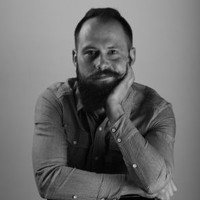 Jacek Mika Email