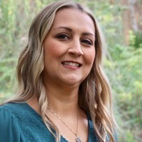 Amber Weeks Email & Phone Number