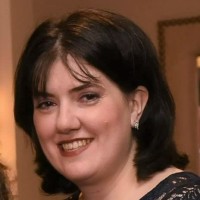 Lisa Topis Email & Phone Number