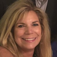 Ideal Contracting, LLC Employee Julie Weiss's profile photo