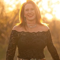 Charger Energy Services, LLC Employee Katherine Coulter's profile photo