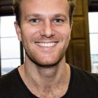 E-mail e número de telefone de Niklas Jungegård