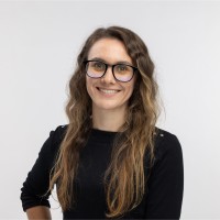 Elizabeth Russell Email