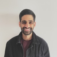 Found Employee Nish Budhraja's profile photo