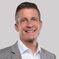 Frank Kreuzer Email