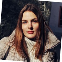 ESH Médias Employee Nora Claivaz's profile photo