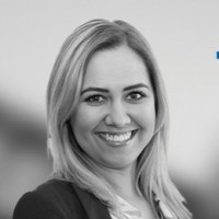 Best Life-ing Employee Julia Brodska's profile photo