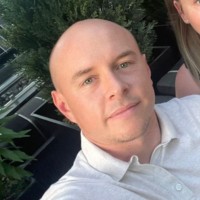 Email e telefono di Ben Rich