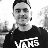 Guide Gloves Employee Hampus Poutiainen's profile photo