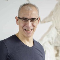 Enric Ferres Email
