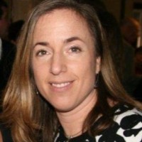 Pearle Vision Employee Deb Titlebaum's profile photo
