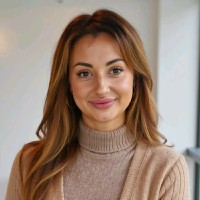 Edanz Employee Emily Woodhouse's profile photo