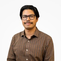 Oscar Santiago Email & Phone Number