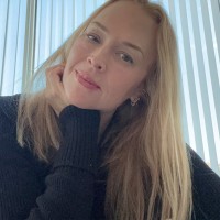 Jennifer Groves Email & Phone Number