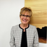 CIP Real Estate Employee Terri Elia's profile photo