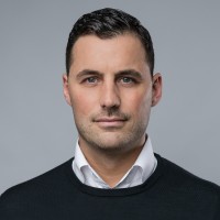 Philipp Holl Email