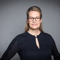 Anke Josten Email