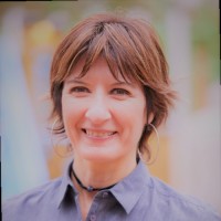 Cinzia Ferella Email