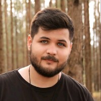 Lucas Gonçalves Email & Phone Number