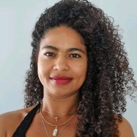 Laura Recharto Email
