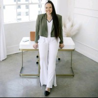 CNBC Employee Lucy Aston's profile photo