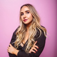 Minted Employee Sarah Dethomasis's profile photo