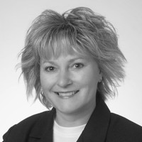 PUTNAM 1ST MERCANTILE BANK Employee Debbie Large's profile photo
