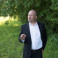 Christian Bavarel Email