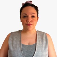Fernanda S. Email