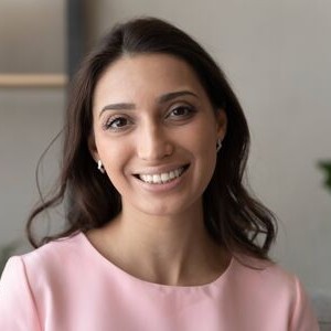 K FINANCES Employee Alice Douillard's profile photo